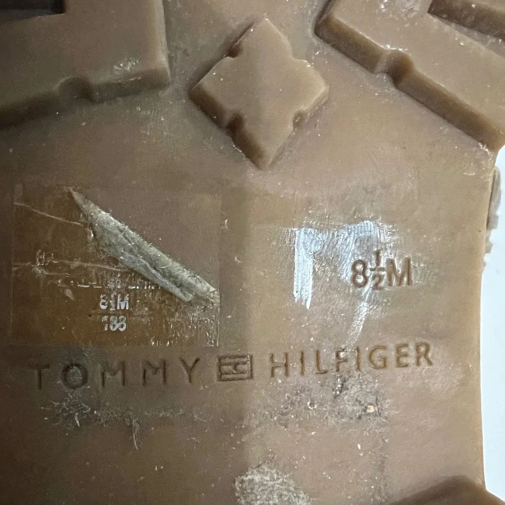Tommy Hilfiger Tan Suede Knee High Engineer Boots Buckle‎ Detail Lug Sole 8.5M